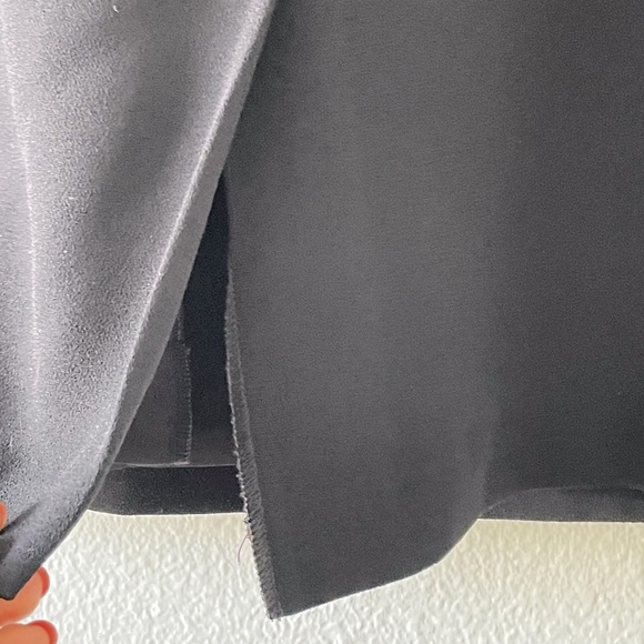 New collection is black crepe skirt with satin lining is beautiful 😍 - Picture 5 of 11